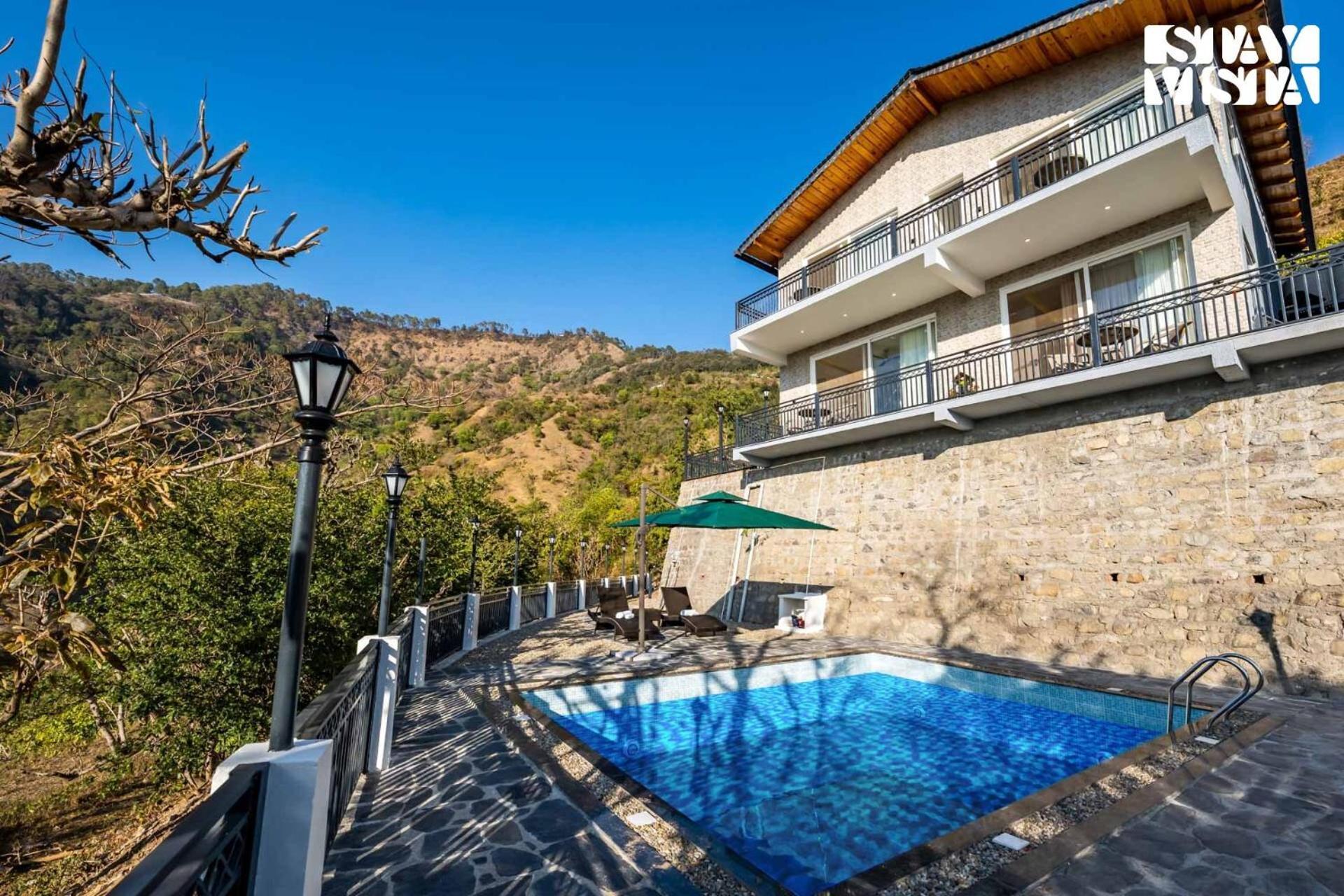 Stayvista At Sunset Springs With Pool & Views Nainital Eksteriør billede